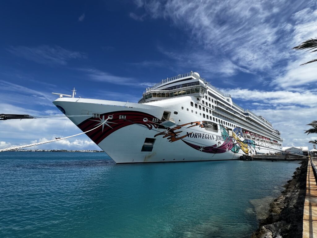 NCL Jewel Bermuda Review (2026): Charming Ship, Frustrating Cruise img 8652